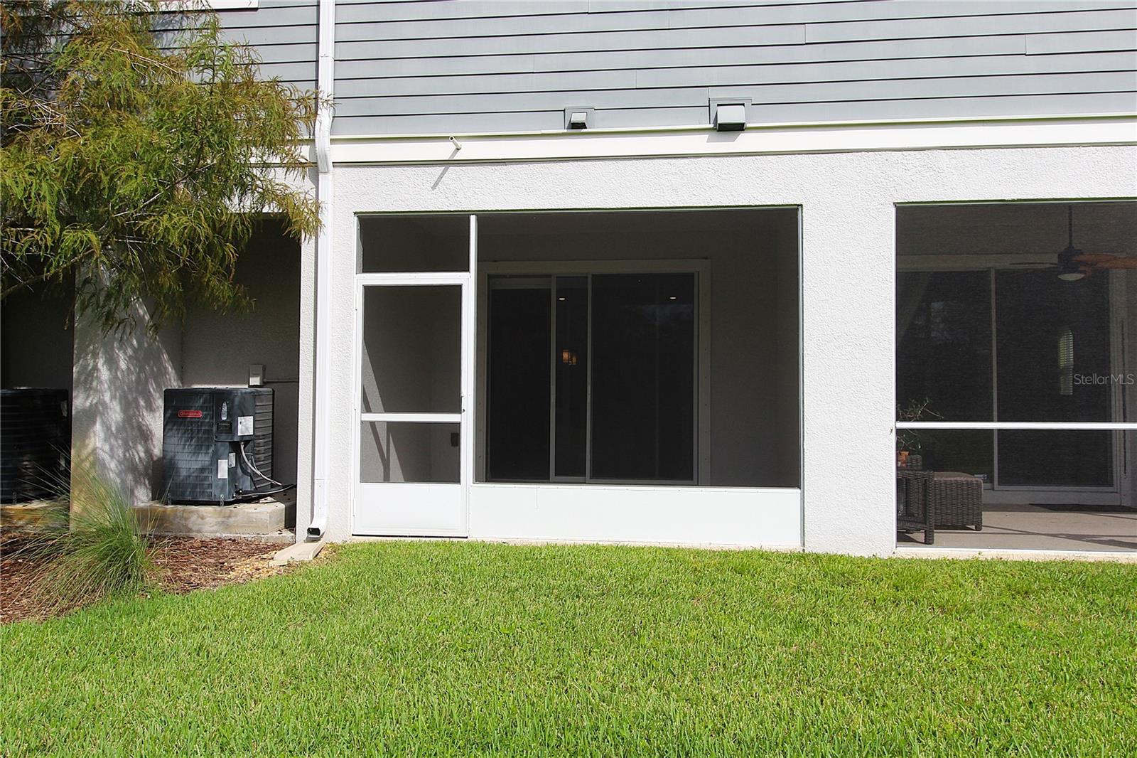 2922 GRAND KEMERTON PL — photo 10