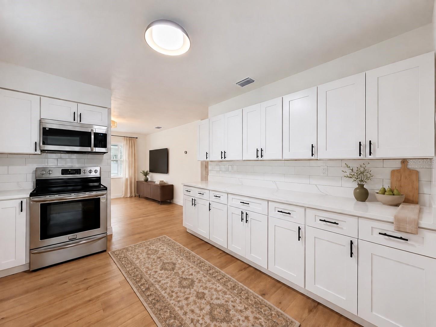 3316 W NASSAU ST — photo 6