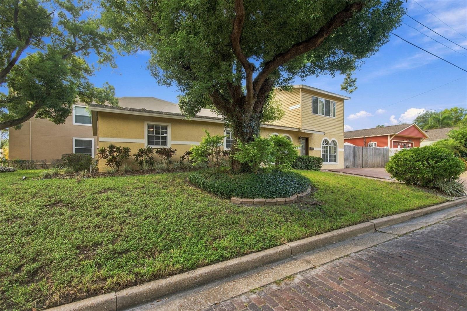 2801 W SAN ISIDRO ST — photo 3
