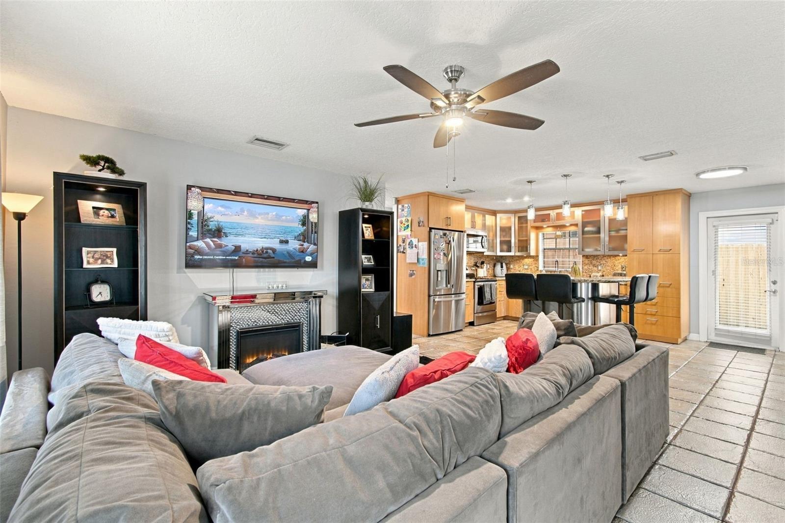 2801 W SAN ISIDRO ST — photo 10