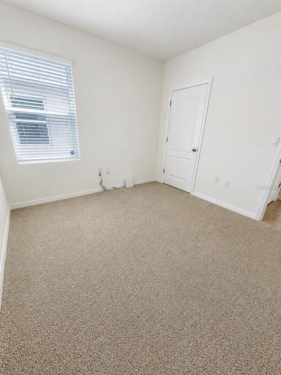 3648 SUNGROVE CIR — photo 8