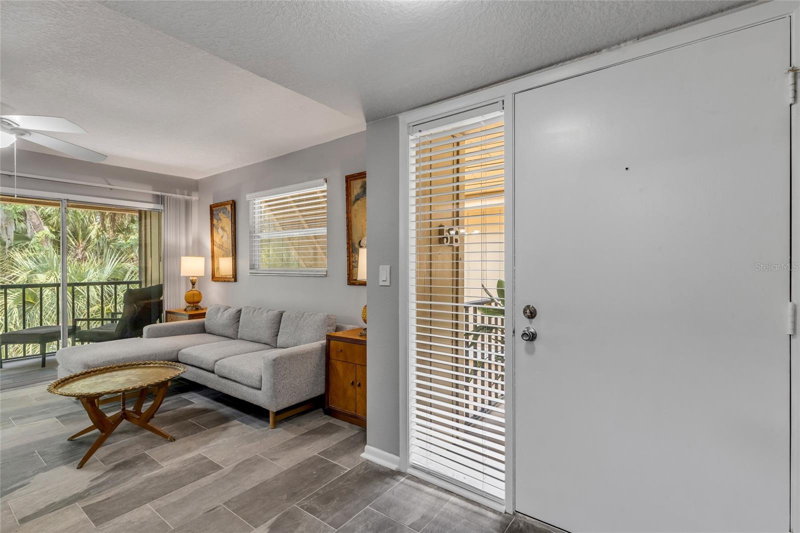 130 JASMINE WOODS CT #5B — photo 4