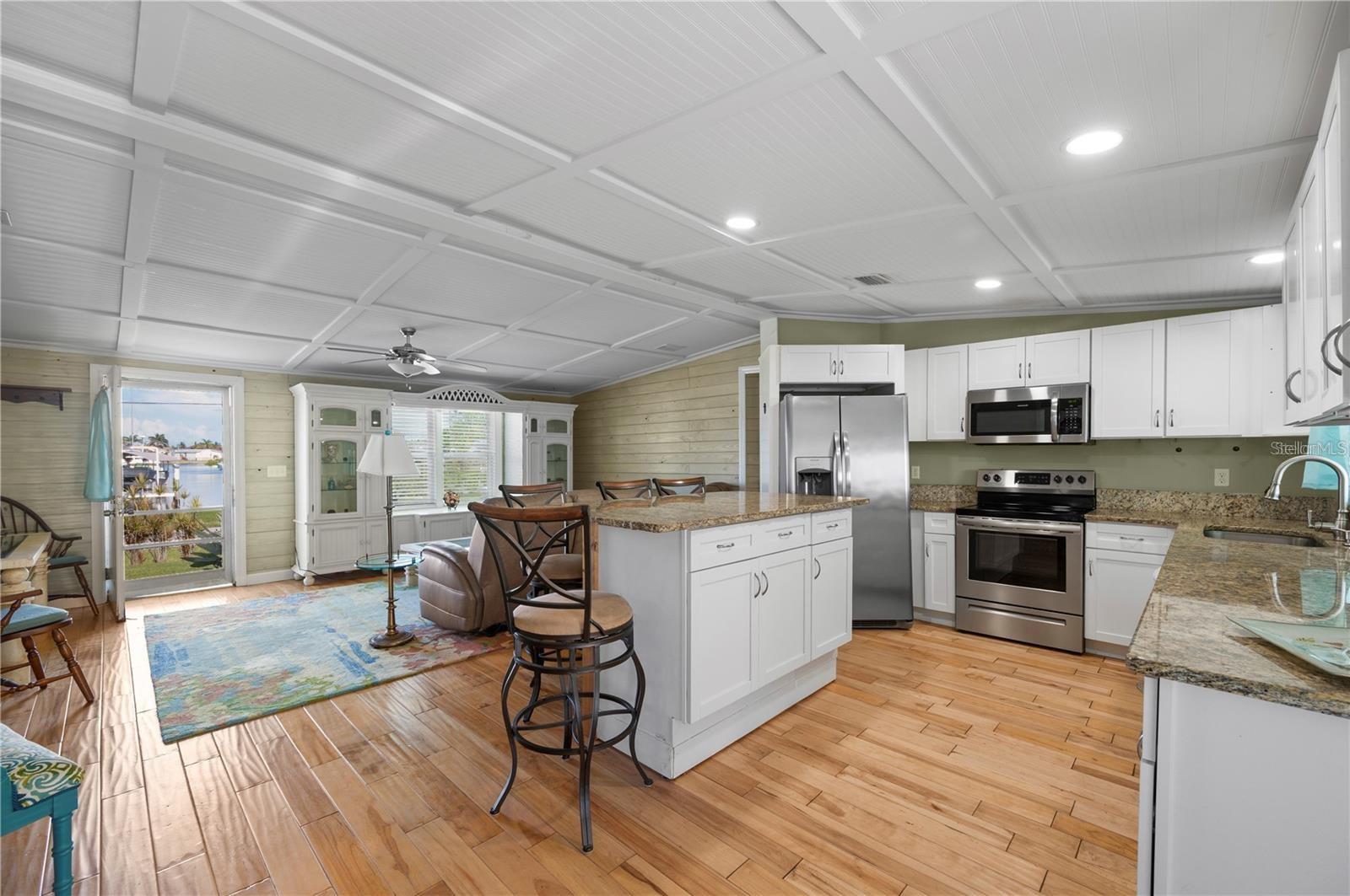 4220 DELTONA DR — photo 10