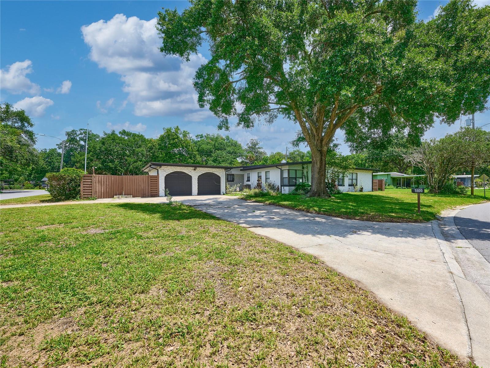 1100 CORNELL DR — photo 2