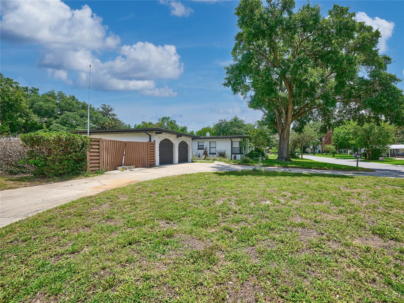 1100 CORNELL DR — photo 7