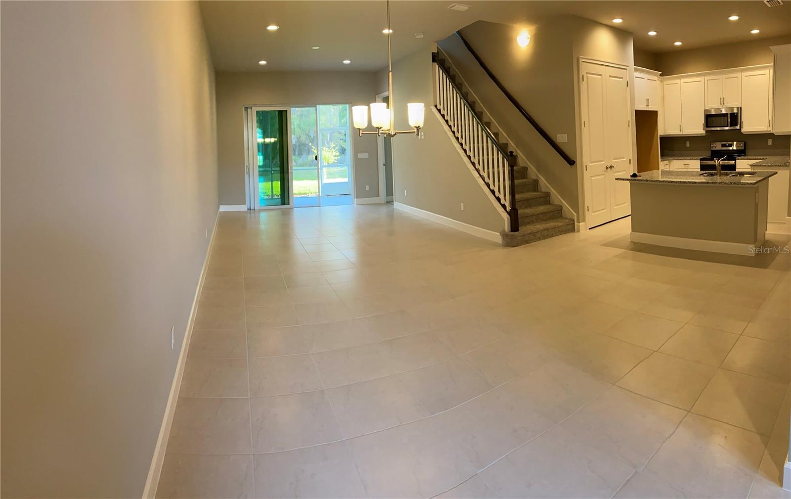 78 LONGRIDGE LN — photo 4