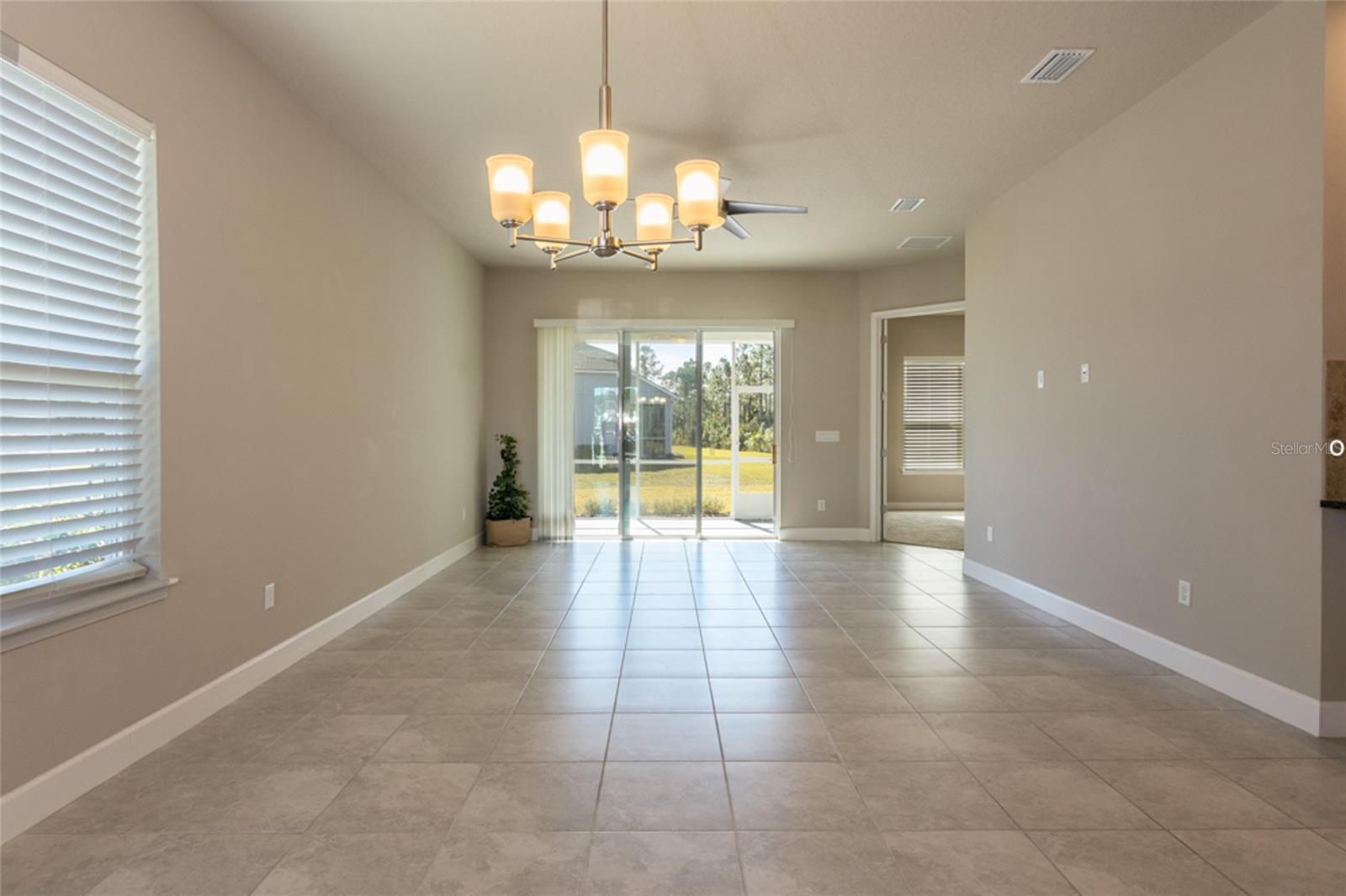 3 NEWHAVEN LN — photo 4