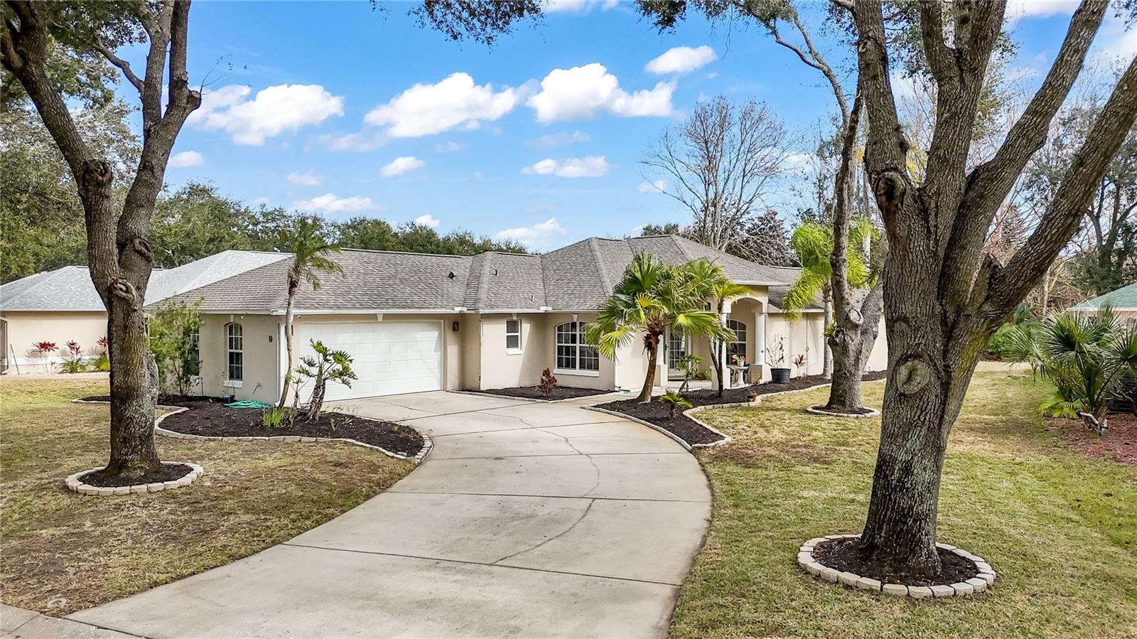 9 SHERRINGTON DR