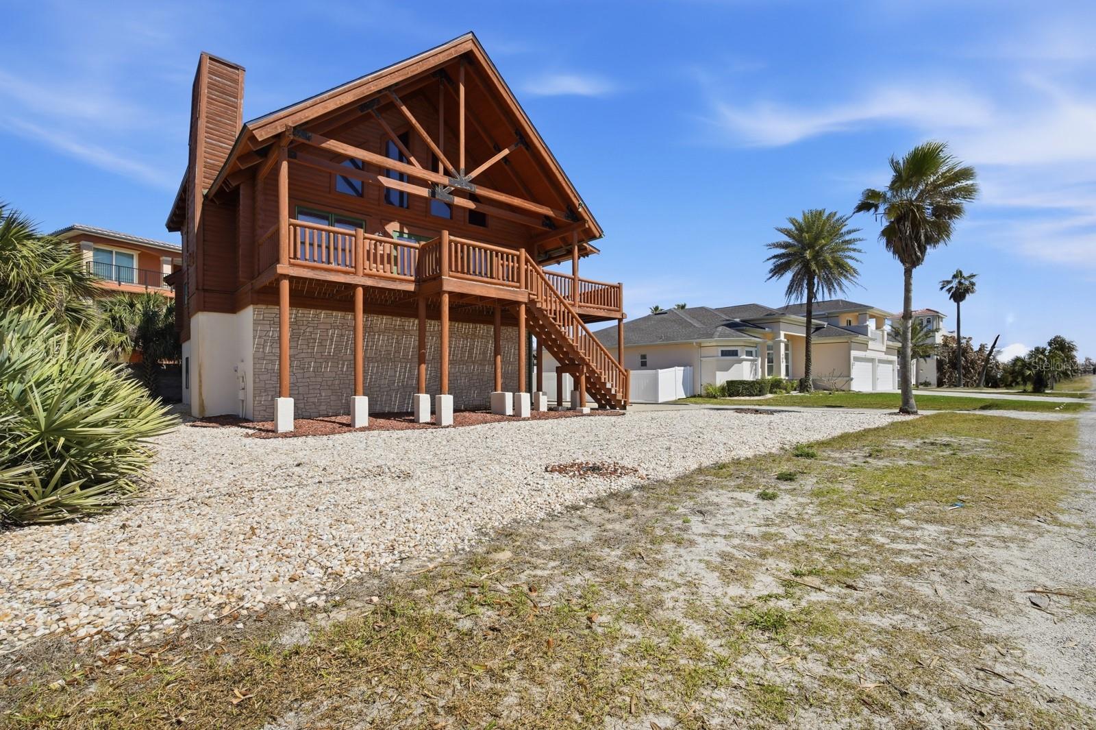 109 AVALON DR — photo 10