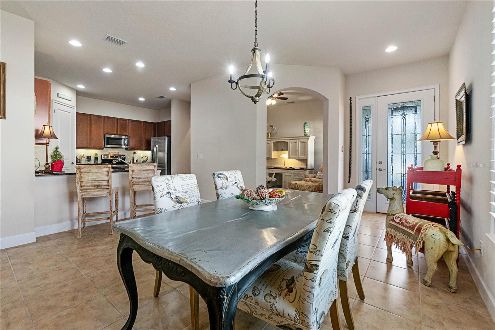 830 ALDENHAM LN — photo 6