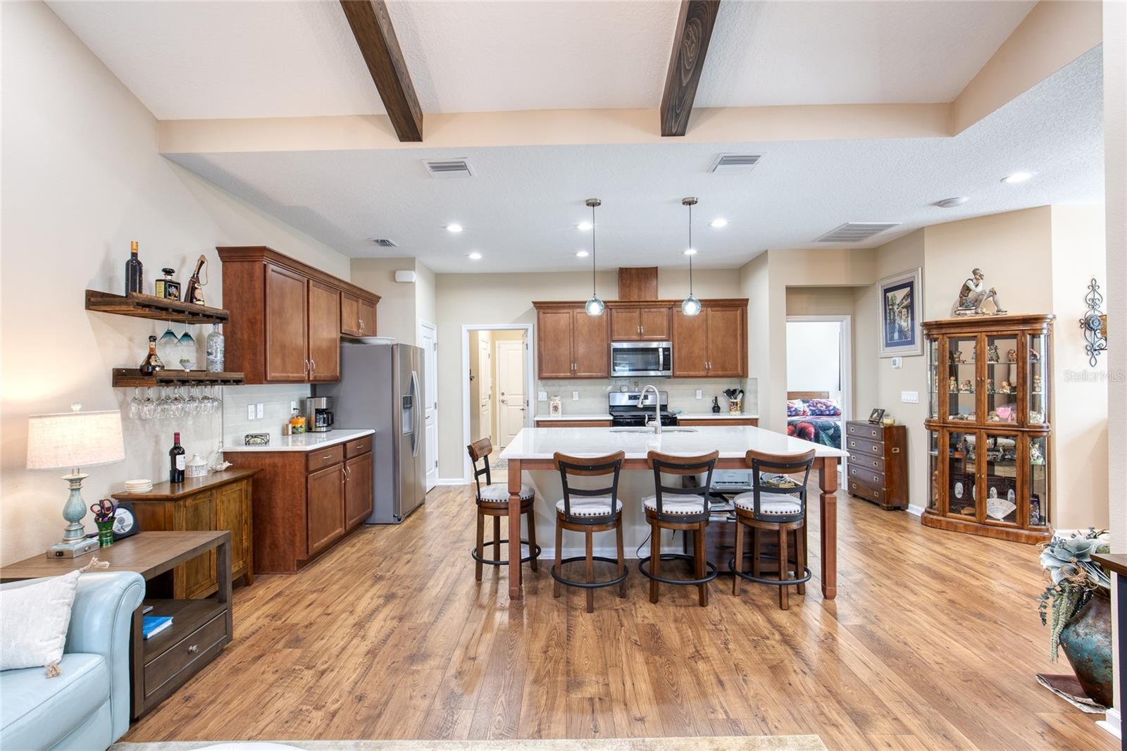 224 GYPSY PALACE LN — photo 2