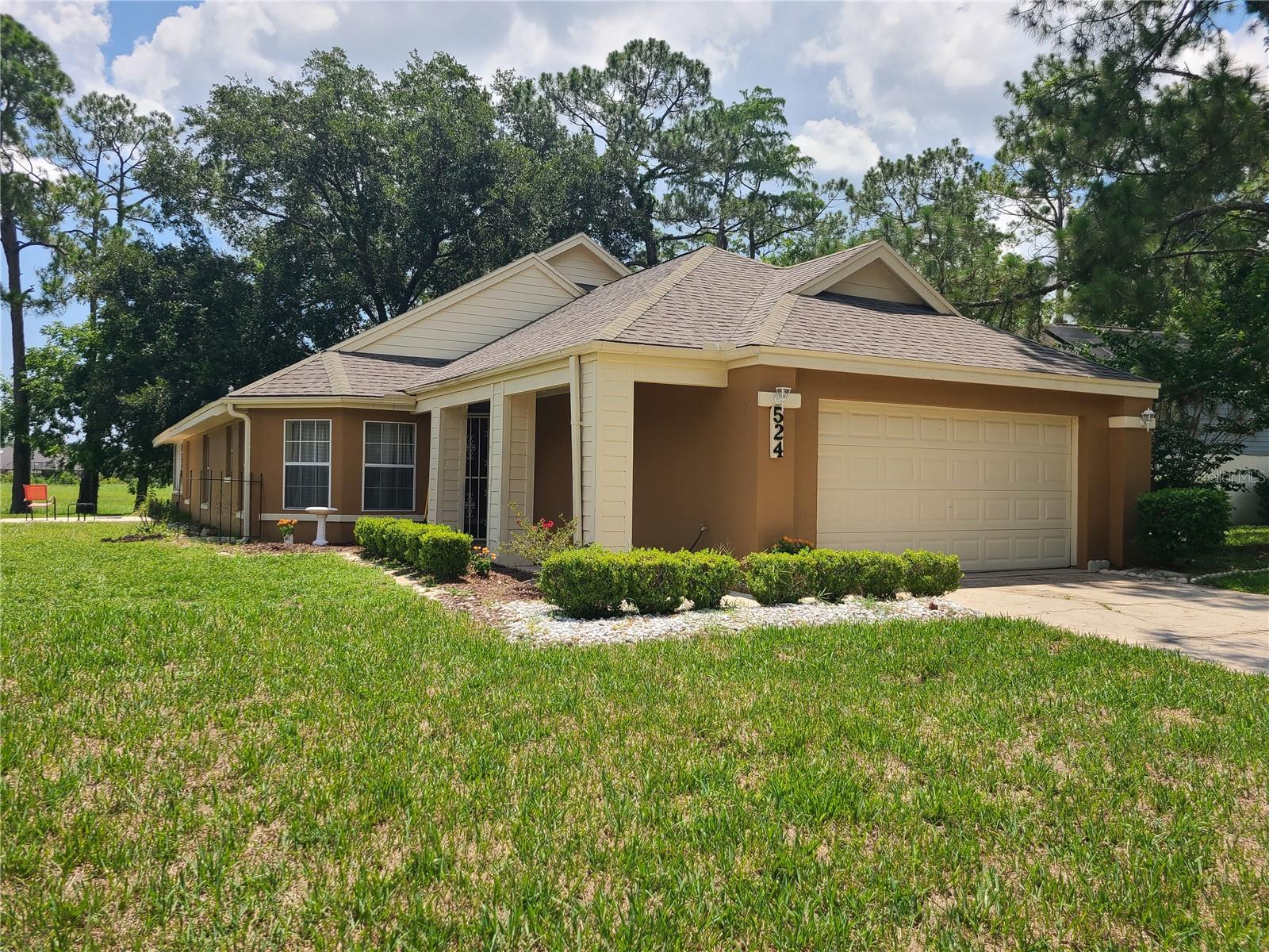 524 CROOKED STICK DR