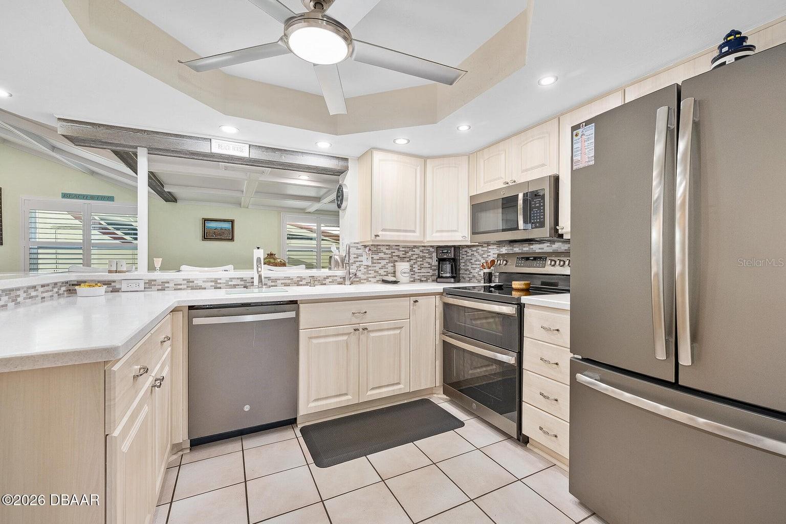 4708 DIXIE DR — photo 4