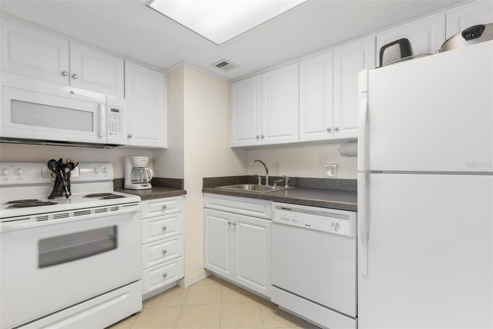 2700 OCEAN SHORE BLVD #316 — photo 5