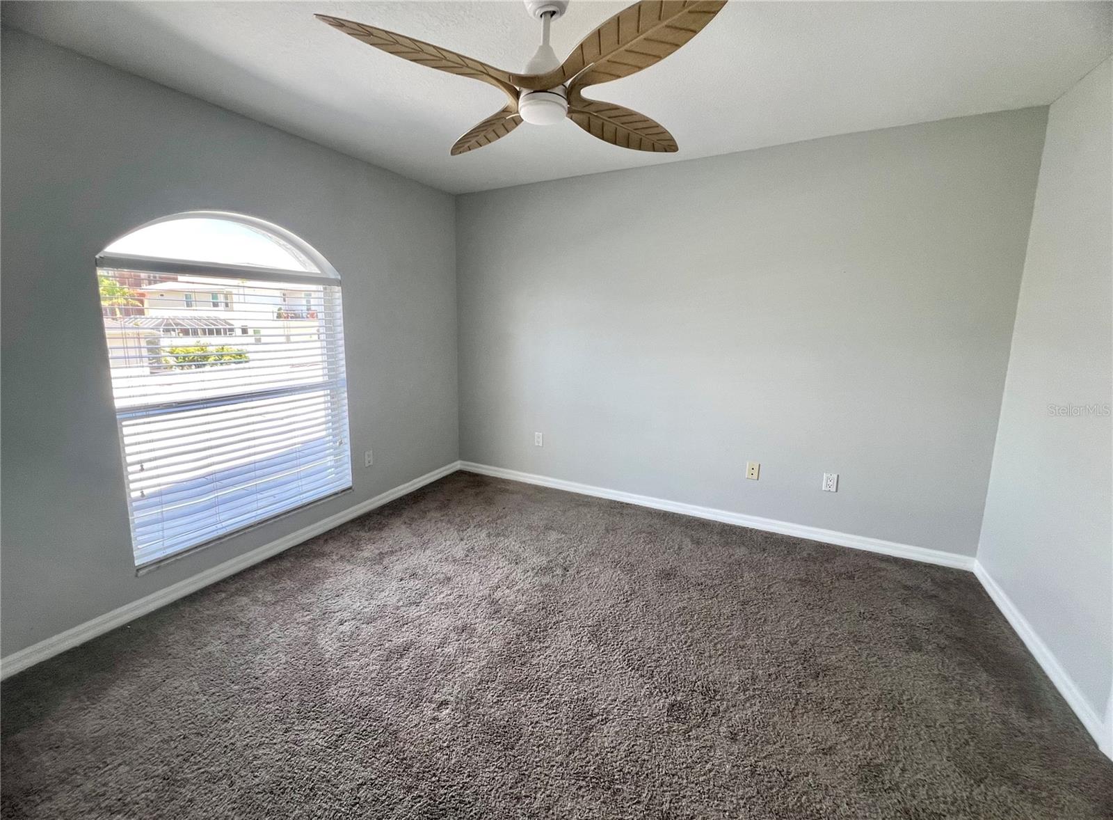 3070 OCEAN SHORE BLVD — photo 9