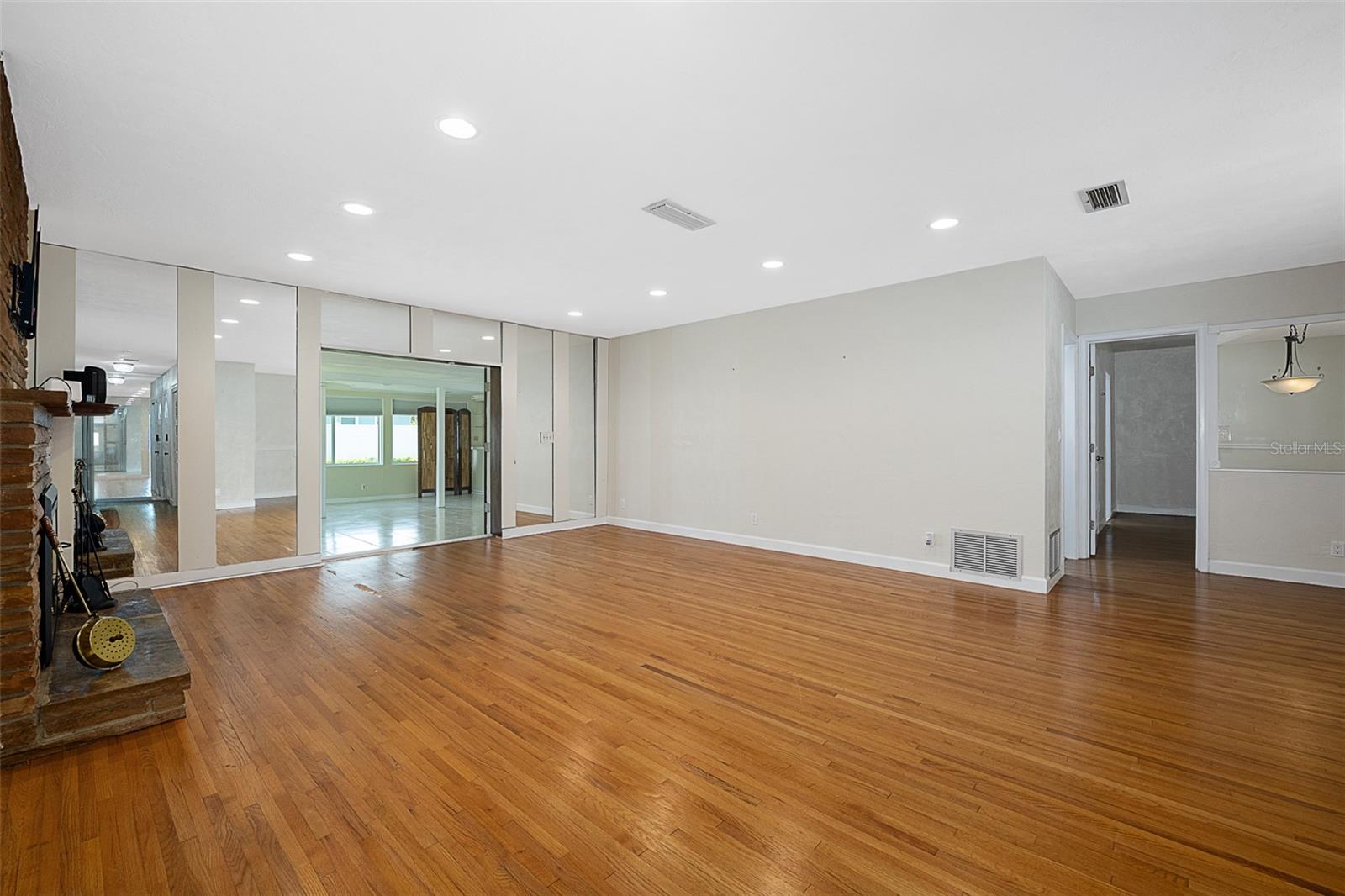 54 SETON TRL — photo 9