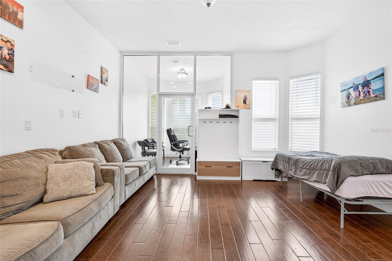 349 CHELSEA PLACE AVE — photo 11
