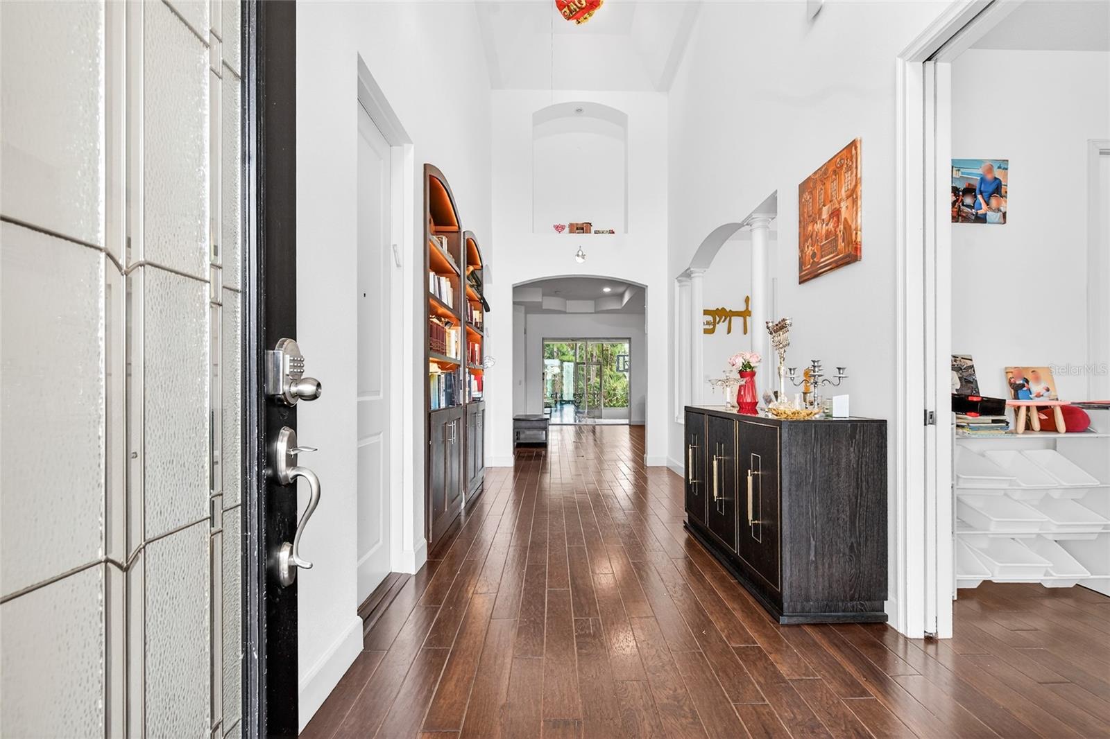 349 CHELSEA PLACE AVE — photo 9