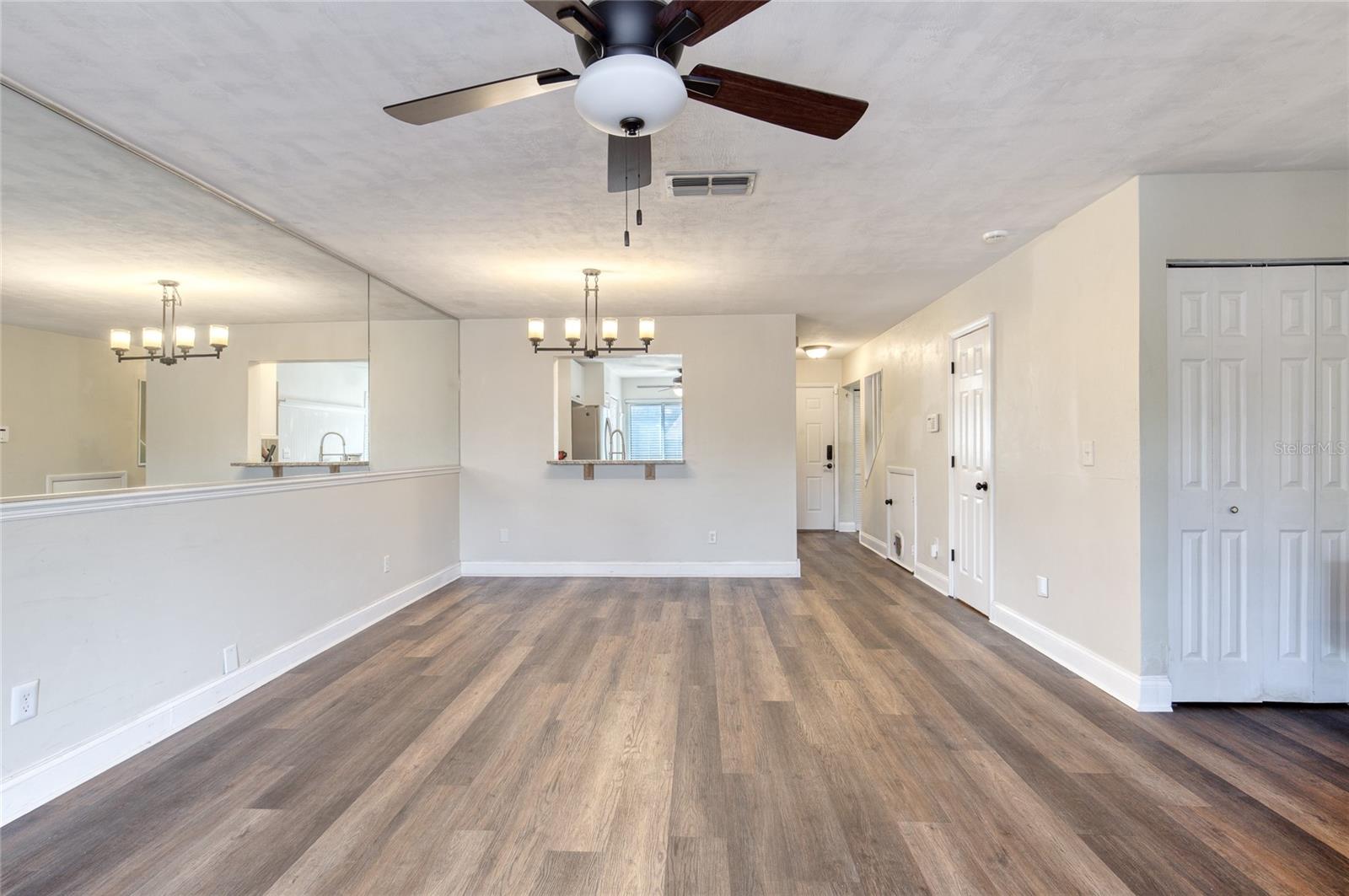 210 LEMON TREE LN #9 — photo 11