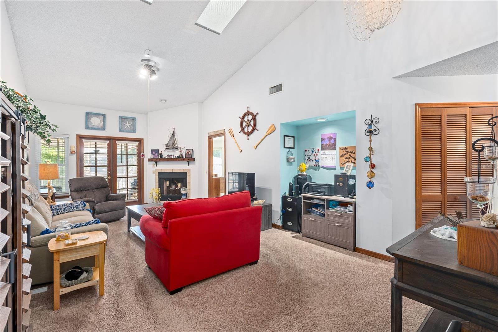 596 N NOVA RD #308 — photo 12