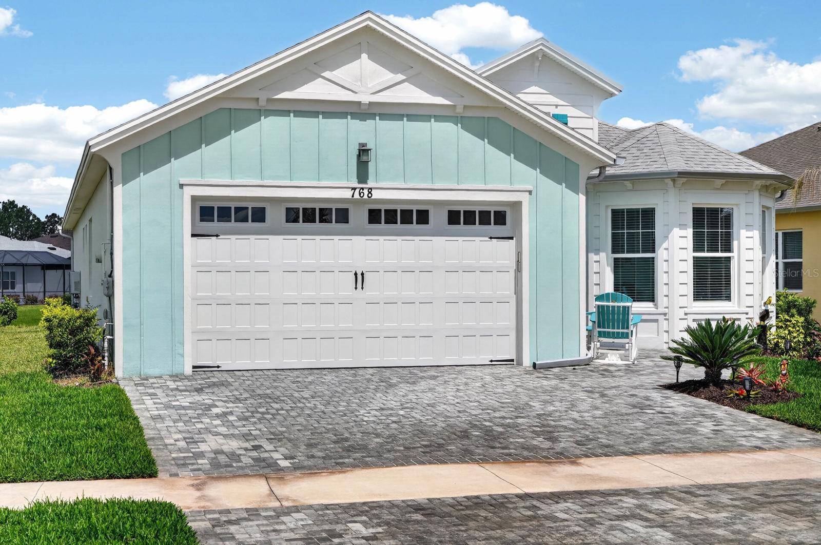 768 MARGARITAVILLE AVE — photo 3