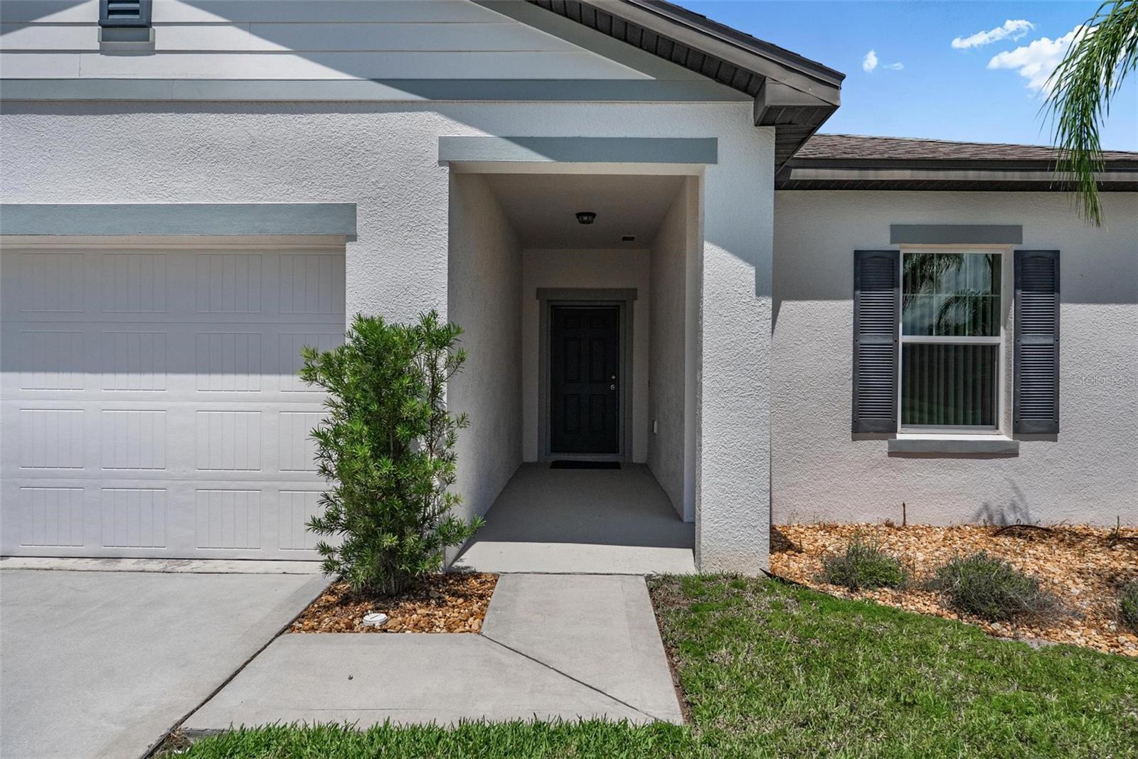 2854 NEVERLAND DR — photo 2