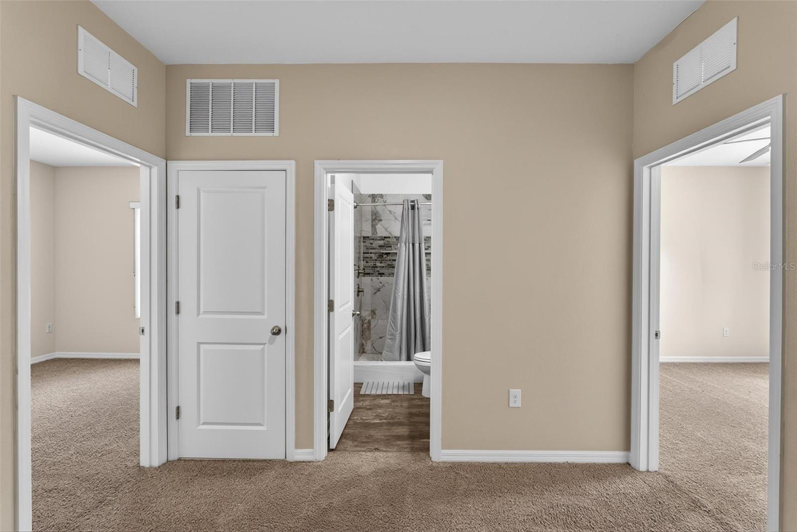 2854 NEVERLAND DR — photo 5