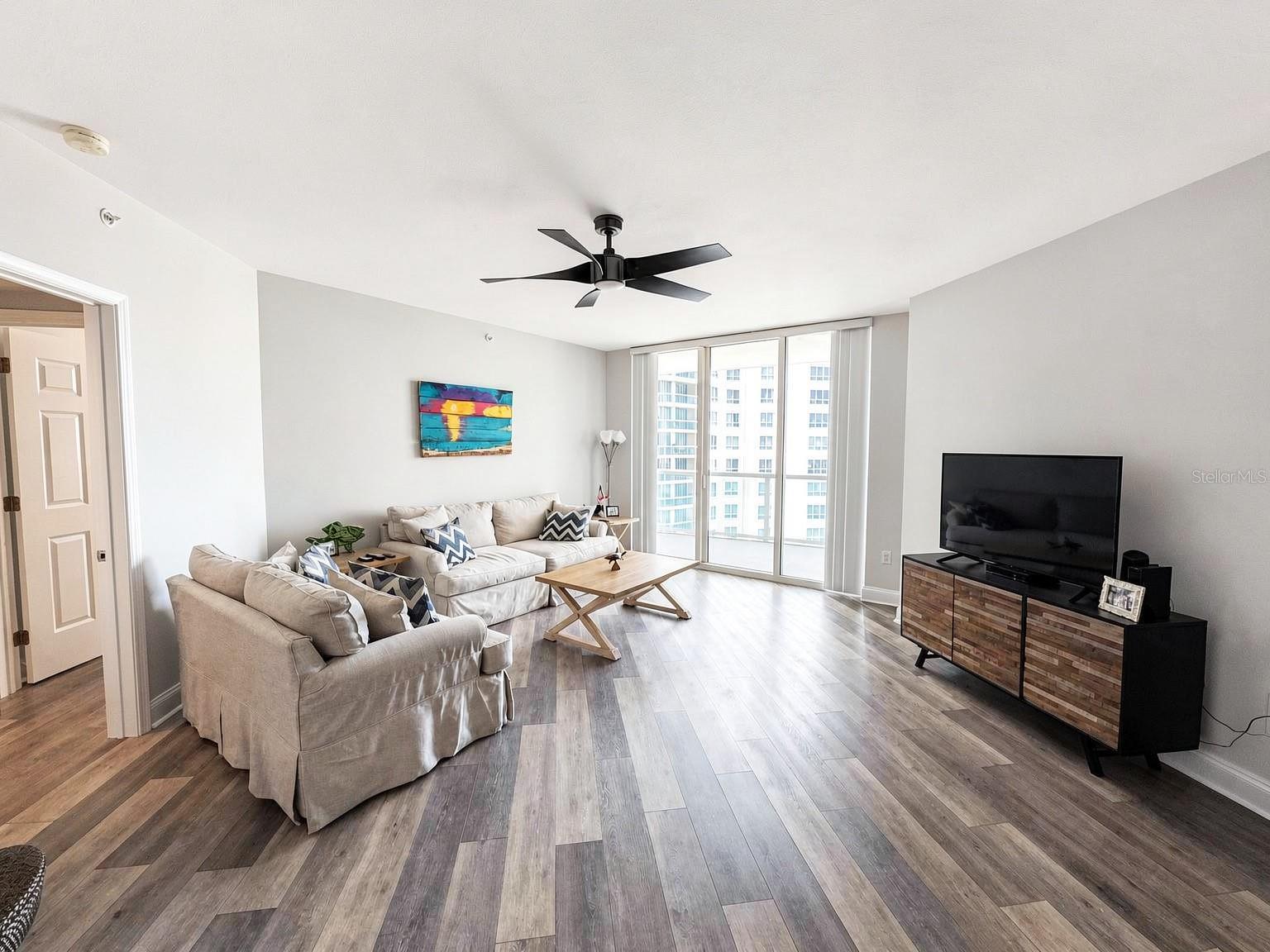 231 RIVERSIDE DR #1106-1 — photo 3