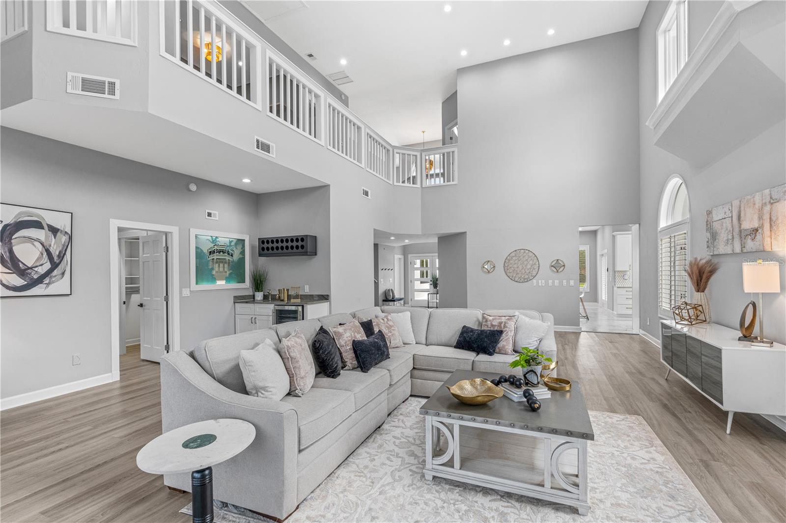57 BAY POINTE DR — photo 2