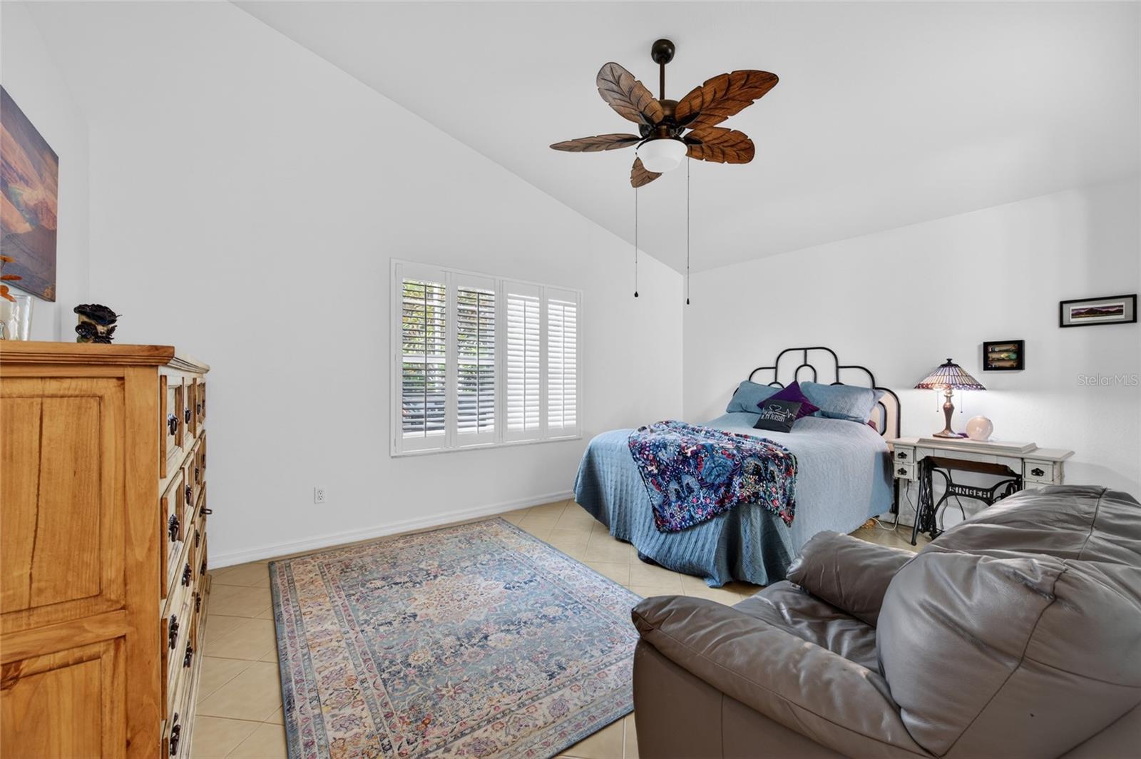 18 OAK VILLAGE DR — photo 9