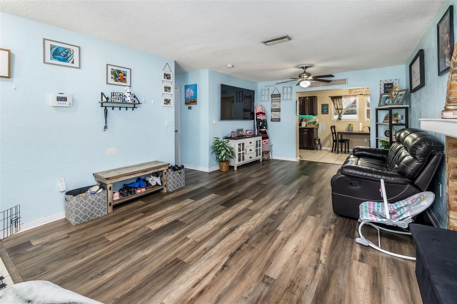 1509 PRIMROSE LN — photo 12