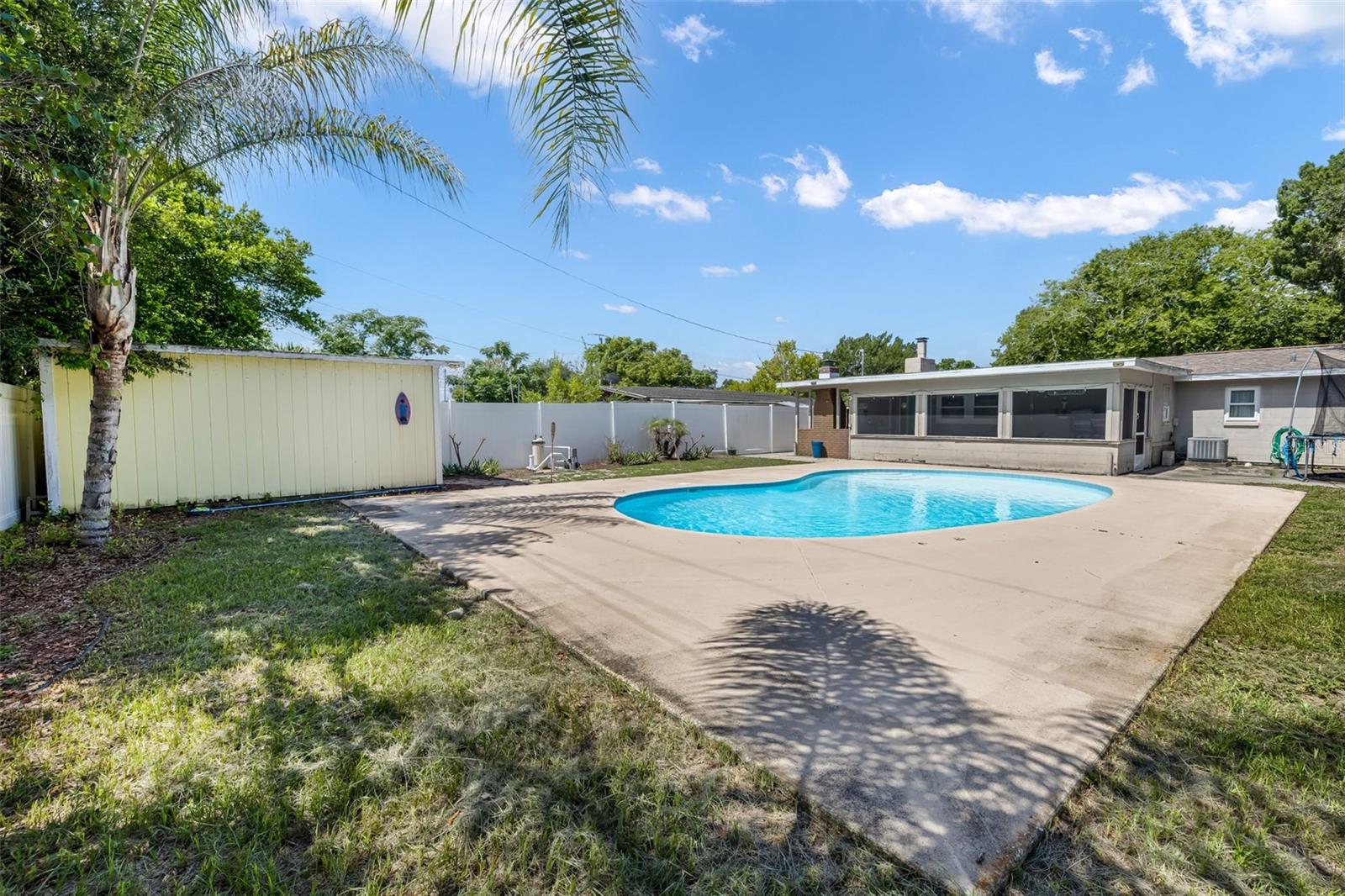 1509 PRIMROSE LN — photo 4