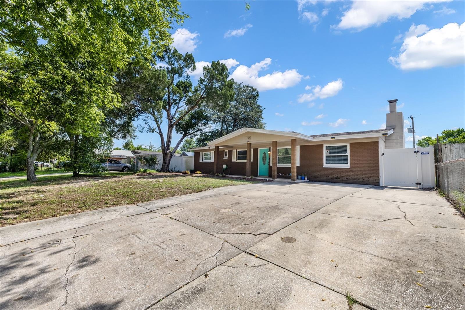 1509 PRIMROSE LN — photo 6