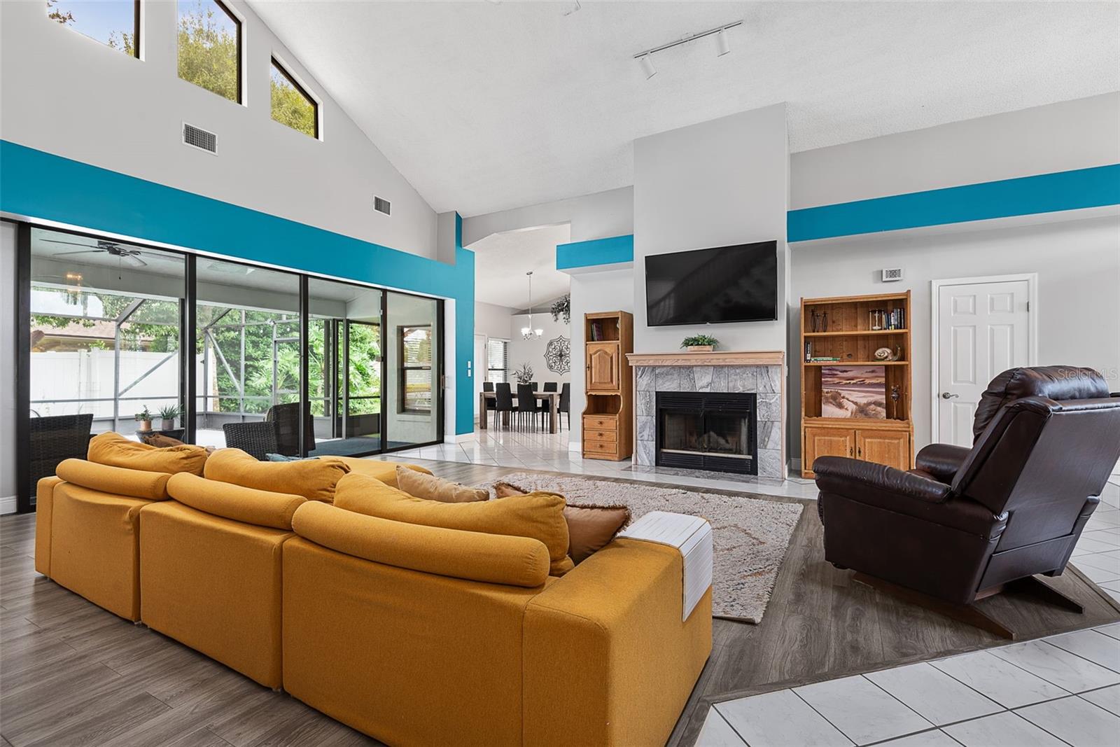 3 ECHO WOODS WAY — photo 6