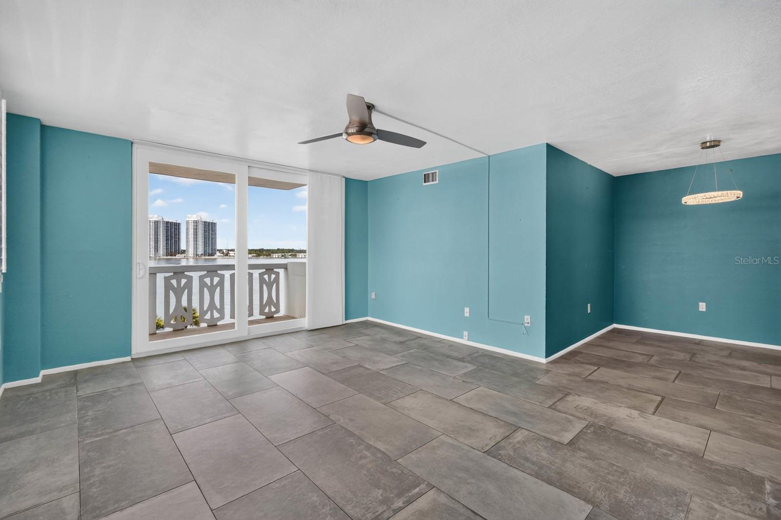 935 N HALIFAX AVE #406 — photo 4
