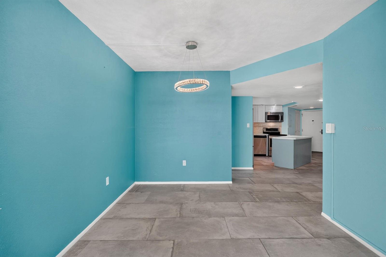 935 N HALIFAX AVE #406 — photo 8