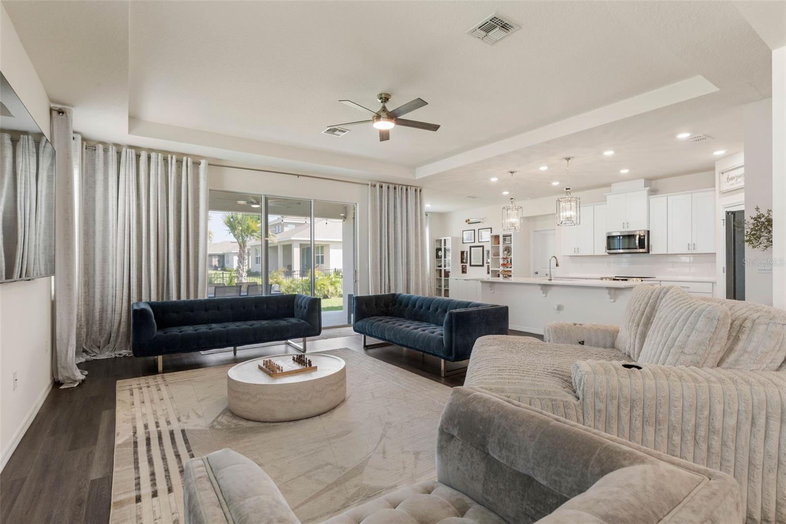 345 E MERIMONT LN — photo 9