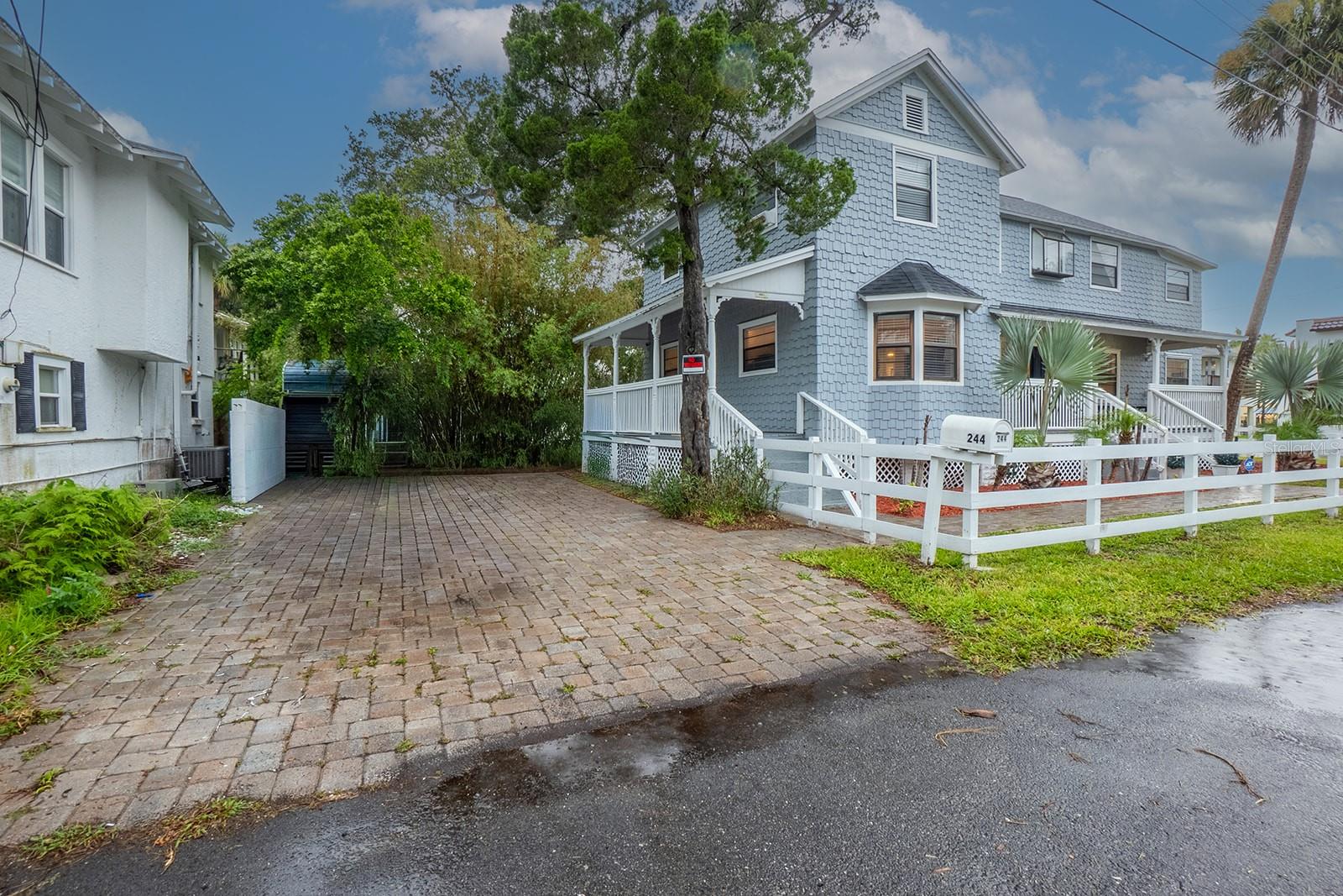 244 LEXINGTON DR — photo 7