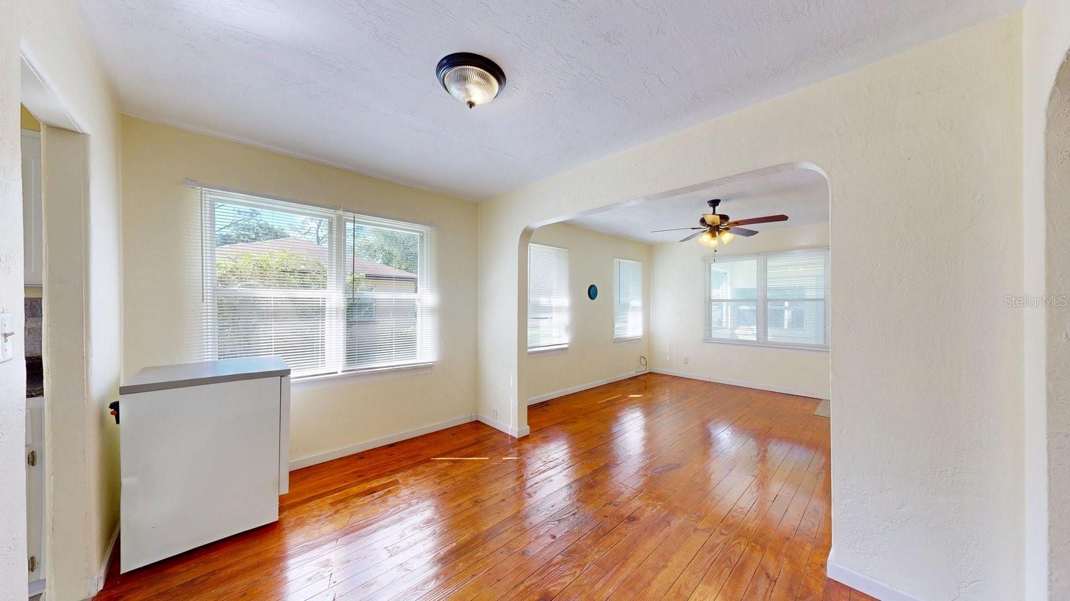 125 N CAROLINE ST — photo 7