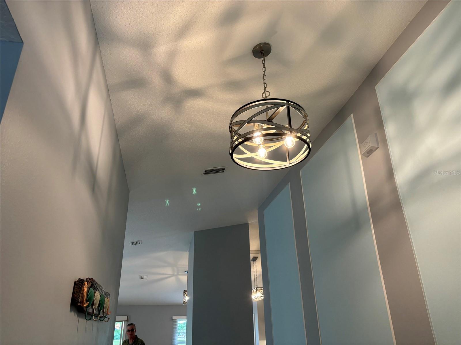 908 WOODSTREAM LN — photo 10