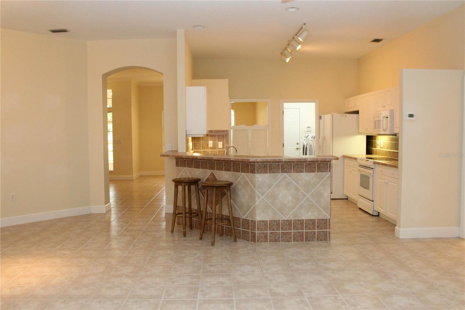 751 CALLE GRANDE ST — photo 10