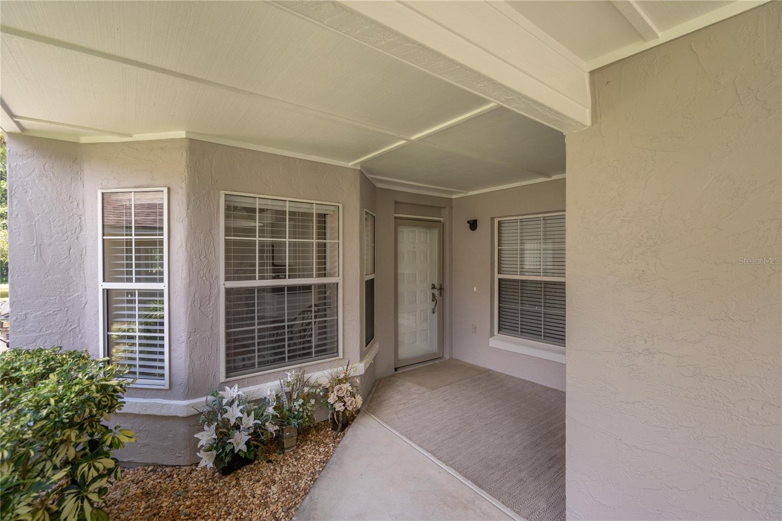 254 GLENBRIAR CIR — photo 2