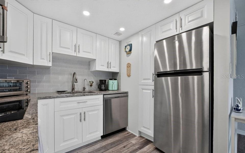 2700 OCEAN SHORE BLVD #208 — photo 11
