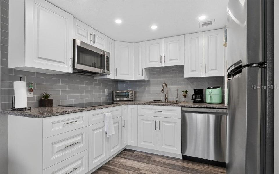 2700 OCEAN SHORE BLVD #208 — photo 10