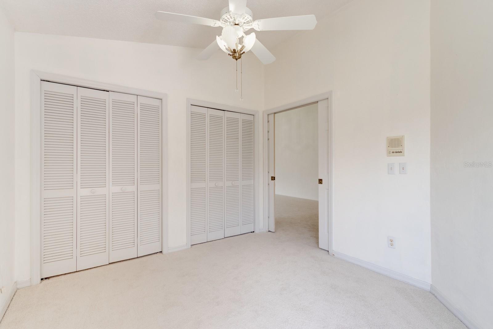 317 GLENBRIAR CIR — photo 7