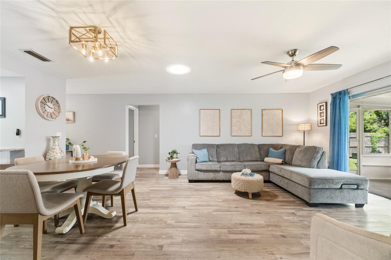 38 LAUREL OAKS CIR — photo 8