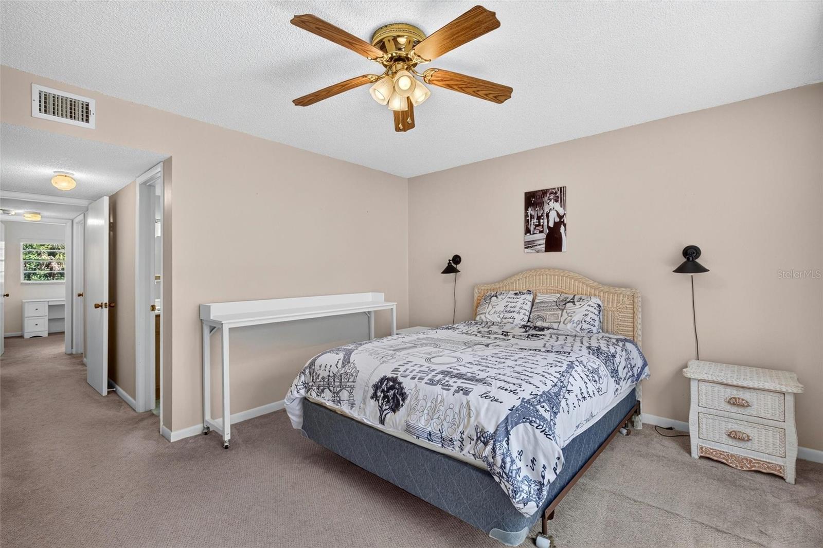 640 N NOVA RD #209 — photo 12