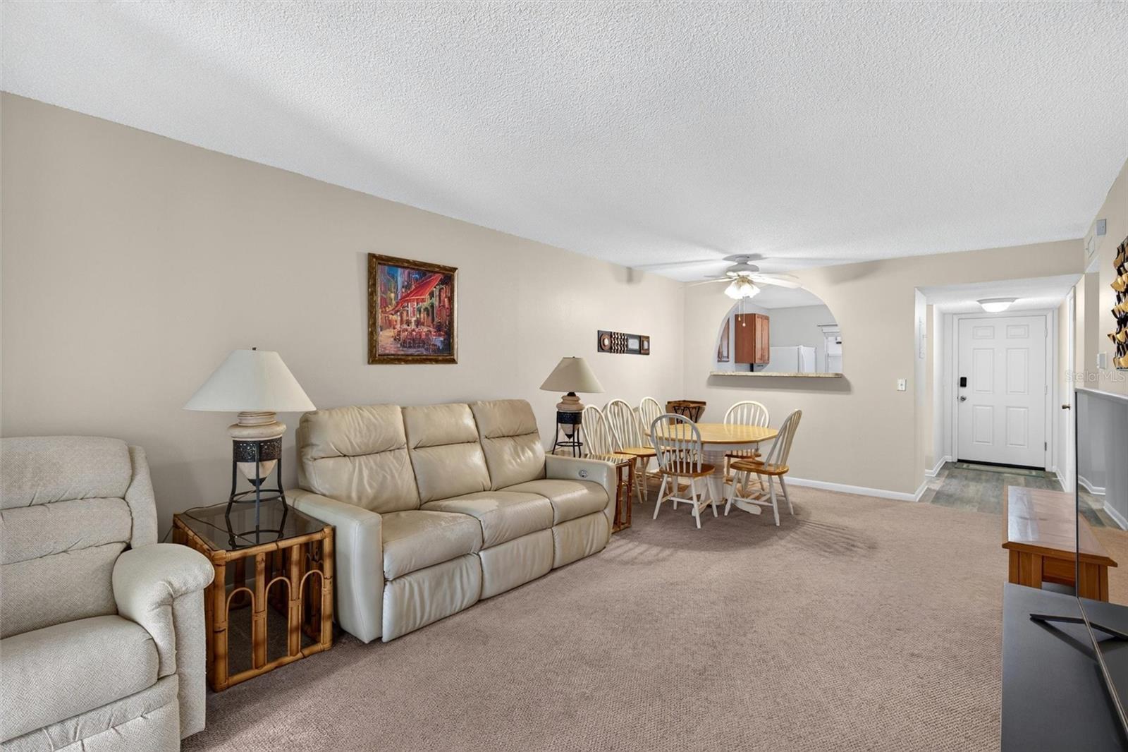640 N NOVA RD #209 — photo 10