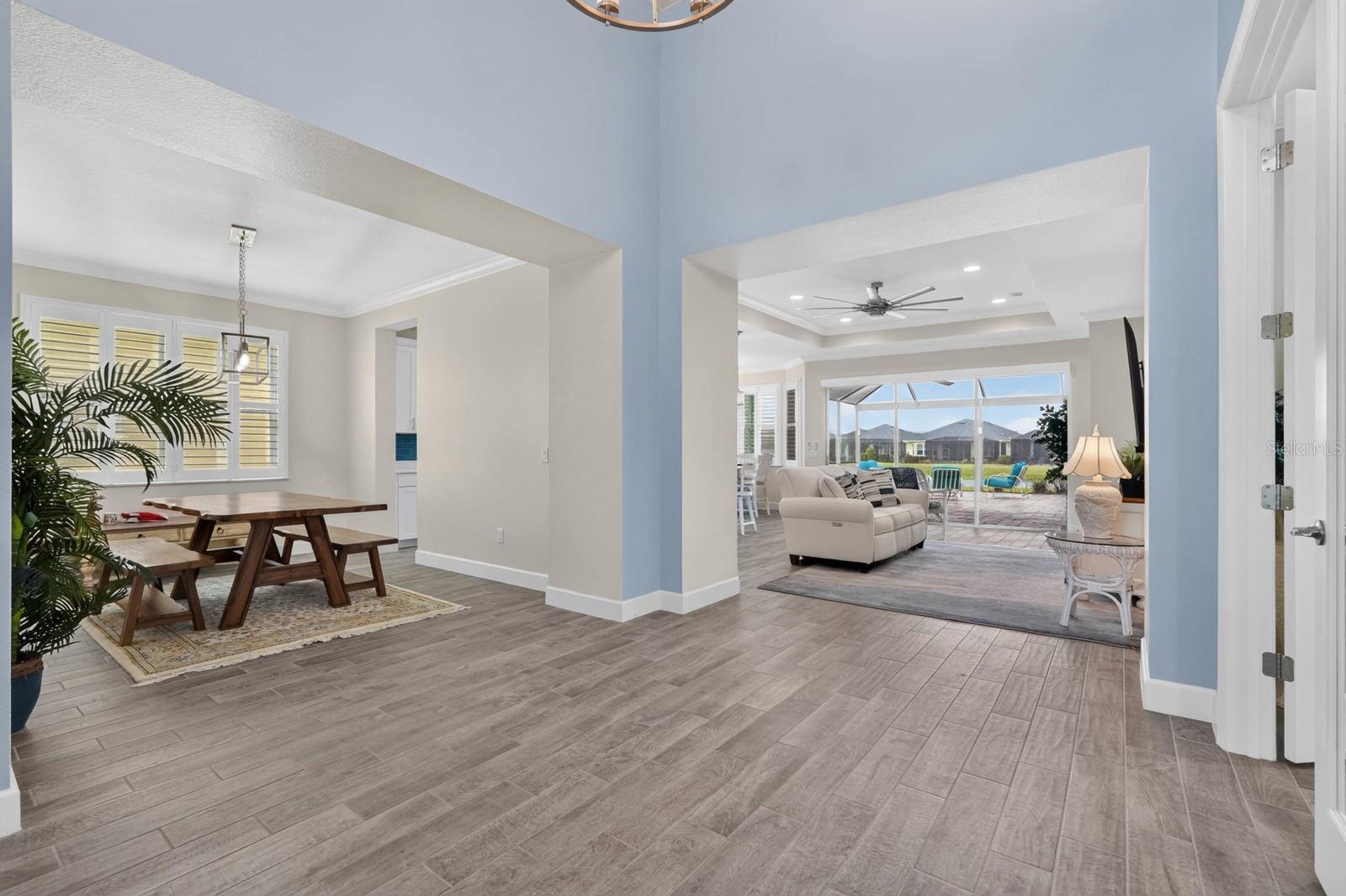 713 LANDSHARK BLVD — photo 9