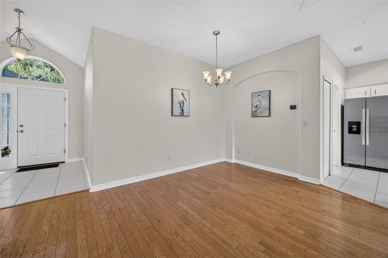 12 OLD CREEK CIR — photo 8